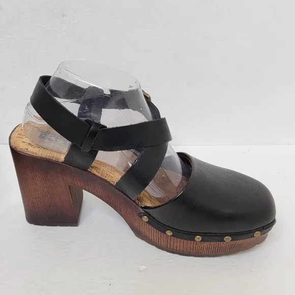Kork-Ease Black Leather Mules with Wooden Heel - Picture 5 of 10